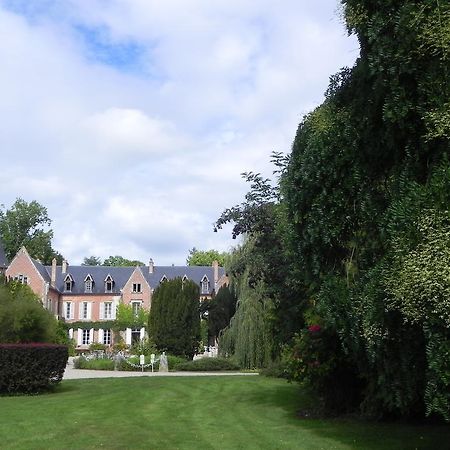 Bed and Breakfast La Demeure D'Aglae Villeneuve-sur-Allier Exterior foto