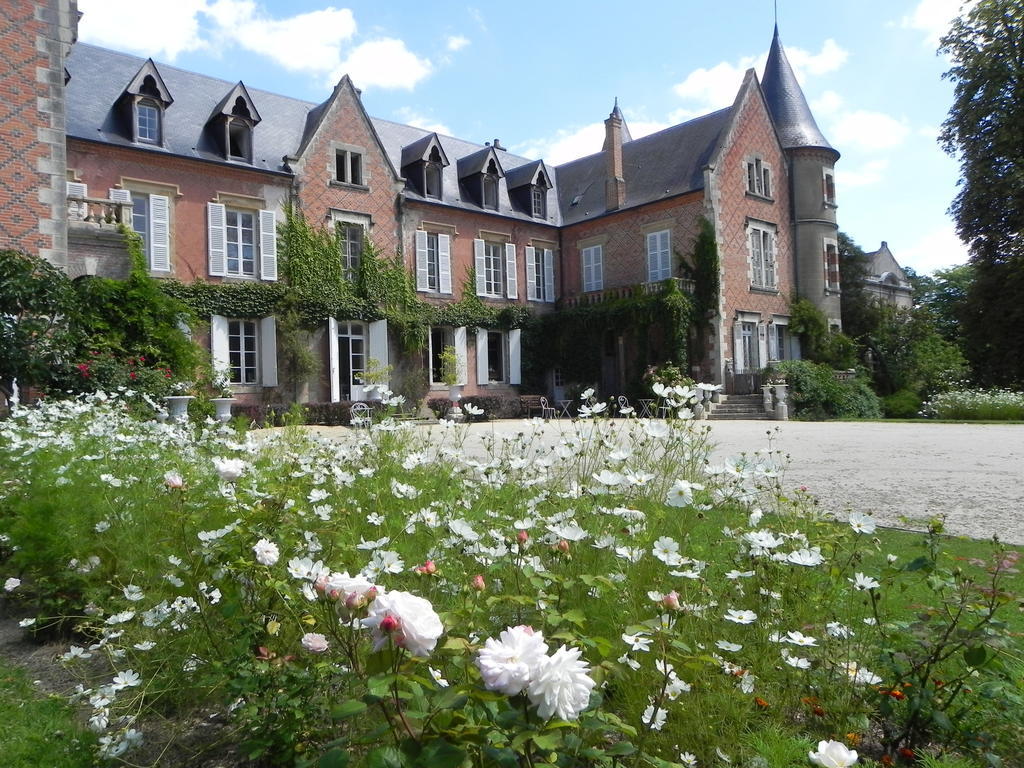 Bed and Breakfast La Demeure D'Aglae Villeneuve-sur-Allier Exterior foto
